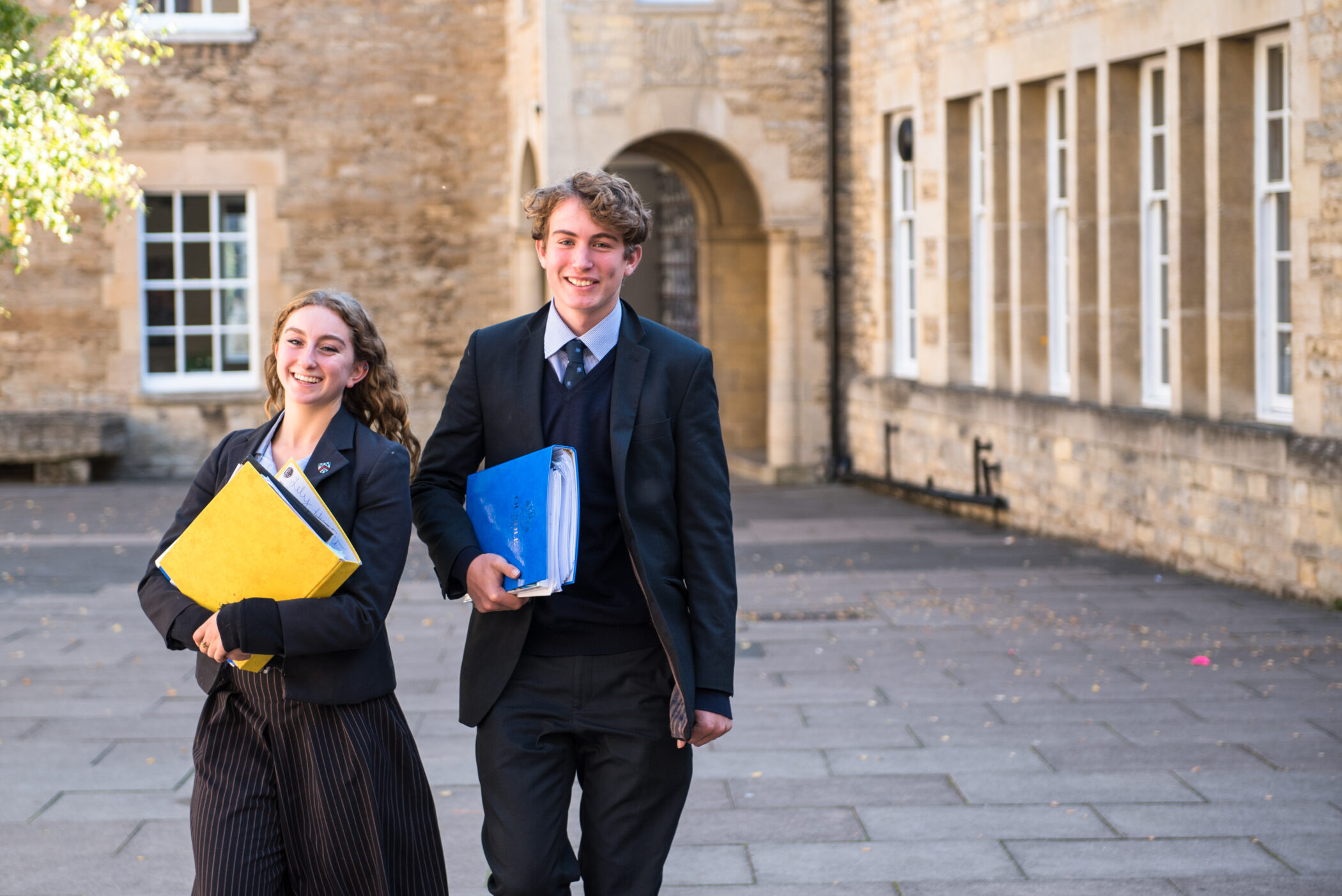 Oundle School Staff List _ Triv & Quad – ONWIL